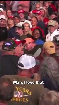 Trump SLAMS Hecklers for Derailing South Carolina Rally: ‘These People Are Crazy' #shorts