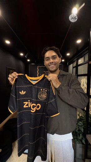 Thijs Boermans approves: ‘Ik vind ‘m fantastisch!’ 🧡🖤