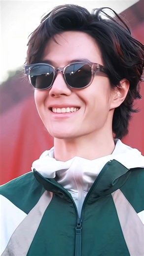 Wang Yibo recent post: latest photos, merch & performance updates