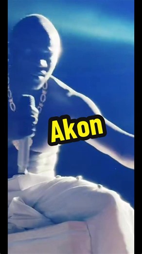 @AKON making his way around PNC Bank Arts Center Sunday Evening at the Neyo and Akon in concert #akon #neyo #concert @Cory @Tahnee Jade 🩷
