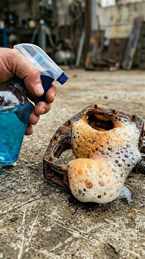 Rusty Bike Pedal Restoration 🚴