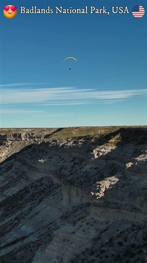 Badlands National Park 🇺🇸 | Earth’s Most Alien Landscape 👽 #shorts