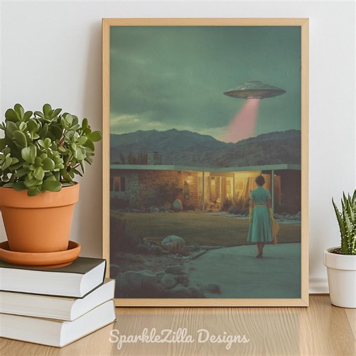 Moody UFO Wall Art Printable | Retro Alien Spaceship Night Scene | Mid Century Sci Fi Aesthetic Digital Download - Etsy