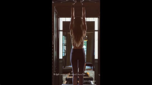 Victoria and David Beckham share work out routines