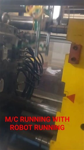 Injection Moulding Machine Running with Robotic #shirtvideo #injection #moulding #robotics #robocop