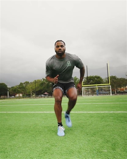 Why Defensive Backs Must Pair Speed With Footwork