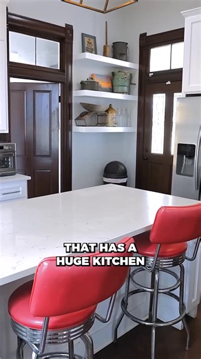 Discover the charm of tiny home living on a farm ✨🌸📍Village Farm Tiny Home Community | Tiny House Expedition