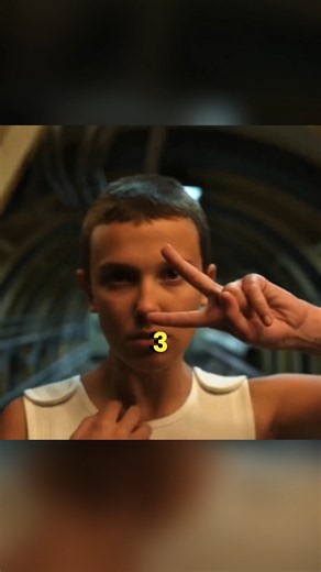 Stranger Things Cast's Funniest On-Set Habit! 😂