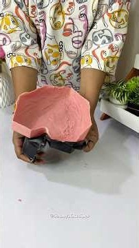 Dhyan se kahi toot na jaye 😖 surprise cake