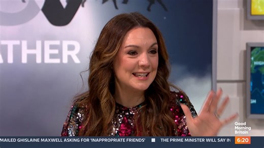 Is it going to be a white Christmas? ❄️ @lauratobin1 has the answer to the big question... | Good Morning Britain