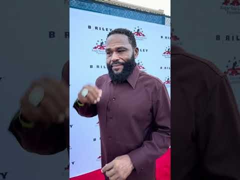 LOL ACTOR ANTHONY ANDERSON SAYS TO SECKBACH "I DONT GIVE OPRAH A 3 MIN INTERVIEW" ESNEWS
