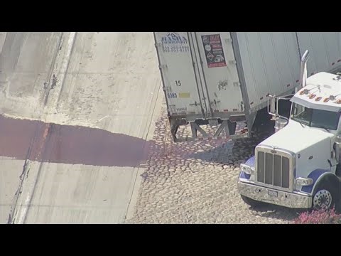Syrup spill shuts down California freeway for hours
