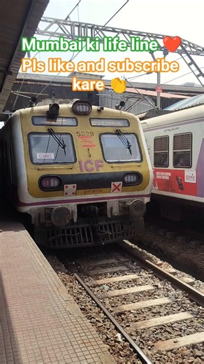 Train lovers ❤️ Kurla to CSMT b#mumbailocal #train #indianrailways #travel ‎⁨@Shorts⁩ video 🚂💫💯