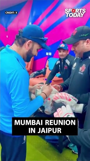 Rohit Sharma gives autograph to Dhawal Kulkarni while leaving the Mumbai dressing room |Sports Today
