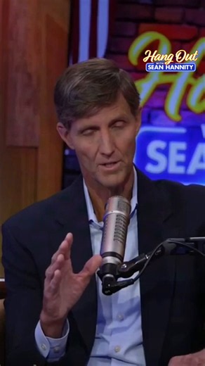 Sean Hannity 🇺🇸 on X: "“They might have to shut down the exercise if these these safety concerns persisted.” Retired Rear Admiral Tim Gallaudet discusses reports of near-midair collisions between Navy jets and UAPs during a 2015 training exercise involving the USS Theodore Roosevelt. Full episode out tomorrow on YouTube, Spotify, and Apple Podcasts." / X