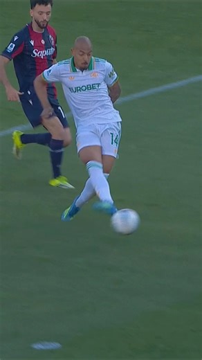 MALEN can’t stop scoring 🤯 #SerieA #Roma #BolognaRoma