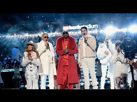 Snoop Dogg - Christmas in Minnesota (Official Music Video)