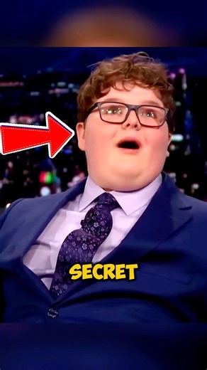 Derek's actor SECRETLY HID HIS ROLE! 😳 (Stranger Things 5)