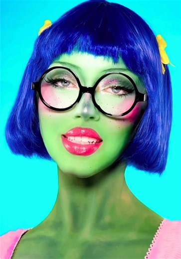 Mindy from The SpongeBob SquarePants Movie Costume Ideas