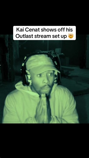 Nah bro actually the goat of setups 🔥 @Kai Cenat #stream #outlast #marathon #kaicenat #gaming