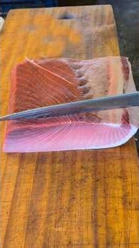 Slicing a $100 giant bluefin tuna otoro into sashimi #Otoro #BluefinTuna #KnifeSkills