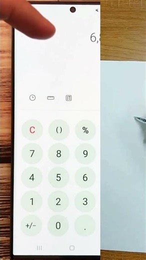⁦Fast, light & free calculator app for everyone.⁩