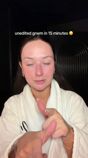 I wish I was joking but I’m not - grwm in 15 min 🤪 #grwm #getreadywithme #makeuproutine