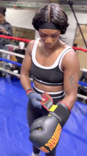 “She’s The REAL Problem!” 😳 Claressa Shields Taking Over Boxing 🔥