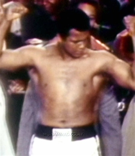 Muhammad Ali: The Greatest Boxer in Sports History 💪🏾