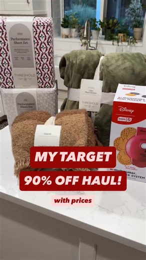 Here is everything I picked up today at the Target 90% off Christmas clearance. I’m most excited about the sheets (needed new ones) and the Mickey waffle maker. What was your favorite thing you bought during the Target Christmas clearance? Clearance deals, clearance hunter, shopping haul, target finds, Target clearance, coupon community | All Things Target