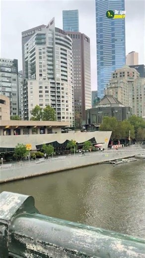Melbourne Australia Walkthrough 🇦🇺 #melbourne #australia #shortvideo #citywalk #walkingtour