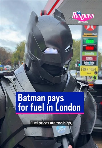 The Rundown spoke exclusively with @Londons Batman, who was giving away free fuel on October 16th ⛽️🦇. Prices for petrol and diesel have reached new highs in the last few weeks, affecting everything from bus fares to food prices. Batman has been helping out customers in London. Is it costing you more to get around? 👇 #fuel #petrolprices #batman #costofliving #cars