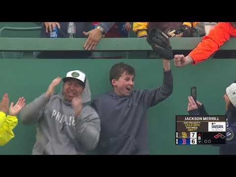 WILD BACK-AND-FORTH GAME! 😳 Jackson Merrill gives the Padres the lead with a homer! | MLB Highlights