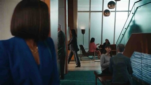 'Matlock' sneak peek: Melanie Lynskey flirts with Jason Ritter