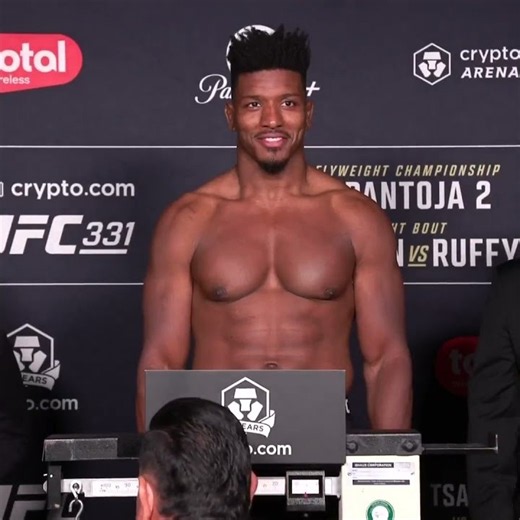 UFC 331 OFFICIAL WEIGH IN RESULTS! Alonzo Menifield 205.5lbs #alonzomenifield #ufc331 #ufc #mma