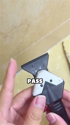 The Easiest Way to Caulk Like a Pro