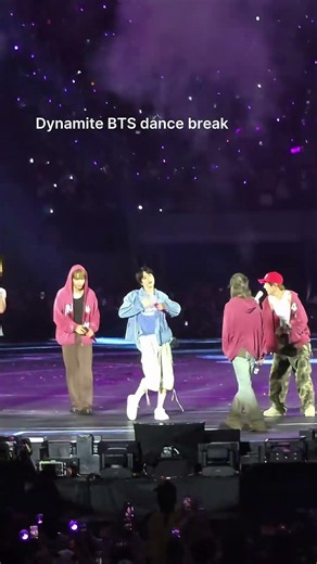 Dynamite by BTS dance break in world tour Arirang. #bts #arirang #btsconcert #dynamite