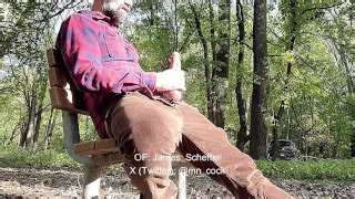 DILF Massive Public Cumshot