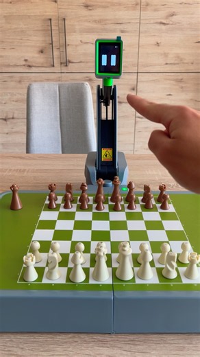 Robot de AJEDREZ que juega SOLO😲🔥