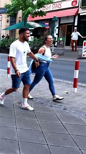 SCARING PEOPLE in Public!! Bushman Prank!!