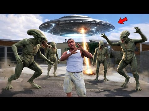 FRANKLIN'S HOUSE IS SURROUNDED BY ALIENS IN GTA 5