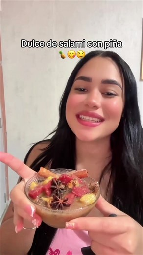 Cómo Es Que Se Hace El Dulce 🍮 De Salami Con Pina 😱? Receta de: @Wendy Melo #probando #donjose #dulce #salami #piña