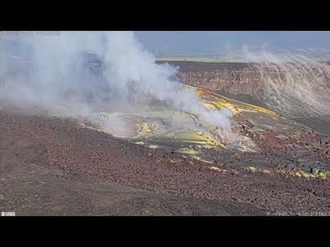 WATCH LIVE: Kīlauea Volcano, Hawai'i (Halemaʻumaʻu crater) w/cool audio - Wednesday!! 🌋🤙