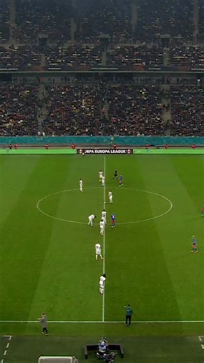 Coldest finish ever? 🥶 #UEL | UEFA Europa League