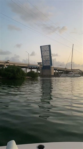 Sailboat Hits Power Lines at Florida Keys Drawbridge