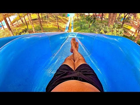 Blasting Down the Speed Water Slide at Water World Parc 🚀💦 