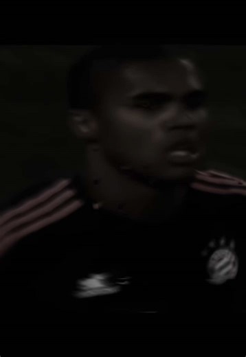 Douglas Costa vs Bellerin: A Skill Showdown