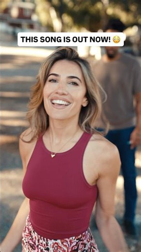 THIS SONG IS OUT NOW W/ @CarlyPearl