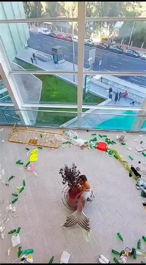 BIONIC MERMAID & LAGERSTROEMIA INDICA / URBAN OASIS #bionic #mermaid #lagerstroemiaindica #urbanoasis #bionicfestival