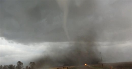 Purple skies, tornadoes and hail seen across U.S.: Here's the severe weather forecast